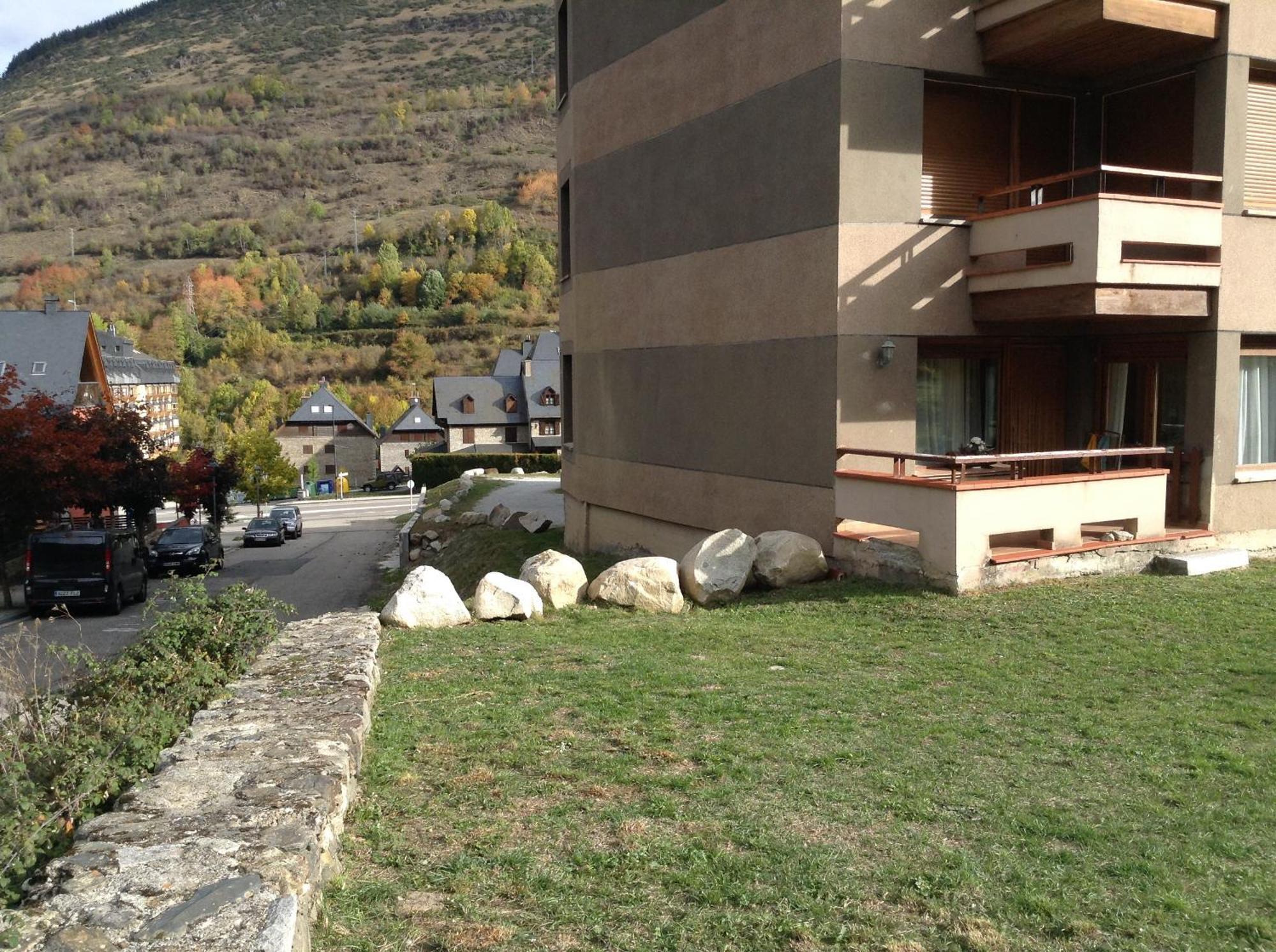 Tuca D'Aran Apartment Betren Bagian luar foto